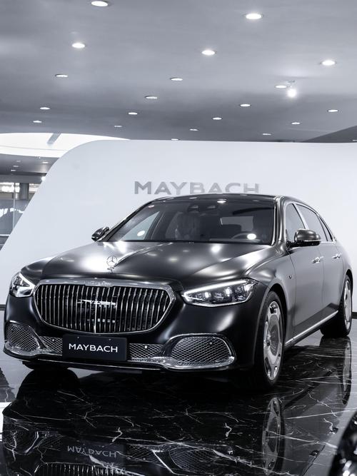 重庆249岚图汽车的售后服务让用户无忧出行，迈巴赫未来的豪华车趋势